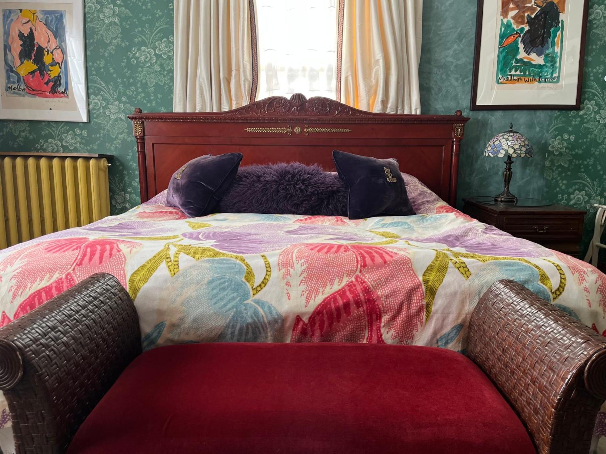 Munroe Inn Boutique Hotel Auburn Room photo
